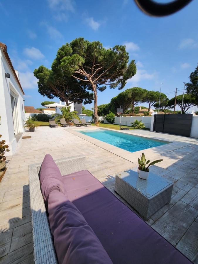 Villa Yoli 26 Con Piscina Y Jardin Cerca De La Playa Chiclana de la Frontera Eksteriør billede